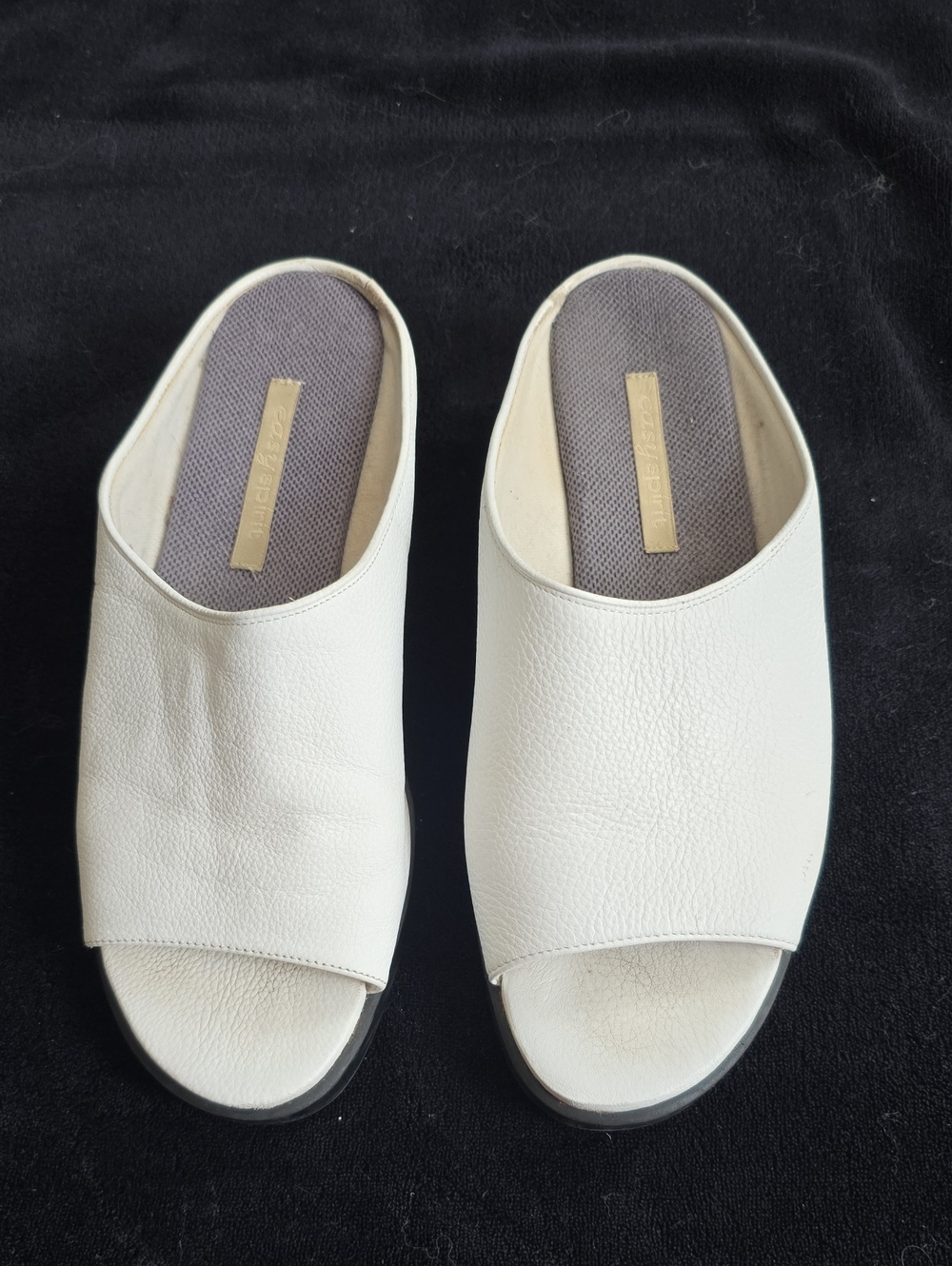 Easy Spirit Cream Leather Open-Toe Slide Mules